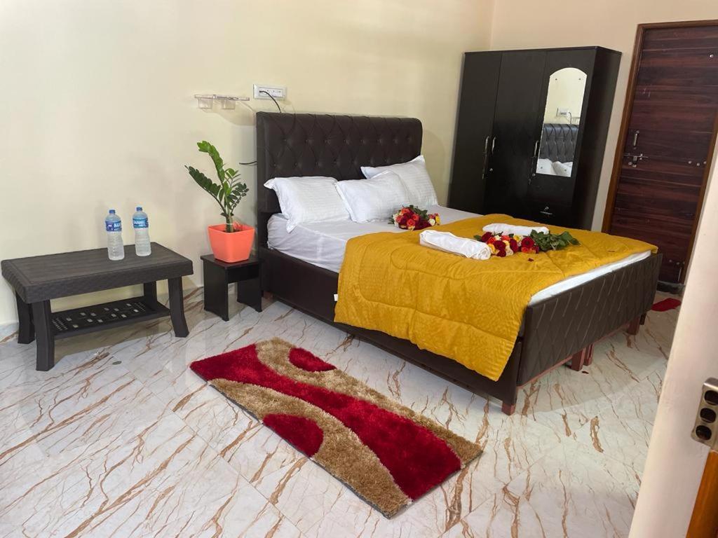 Saptami Hampi Homestay エクステリア 写真
