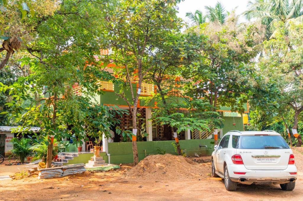 Saptami Hampi Homestay エクステリア 写真