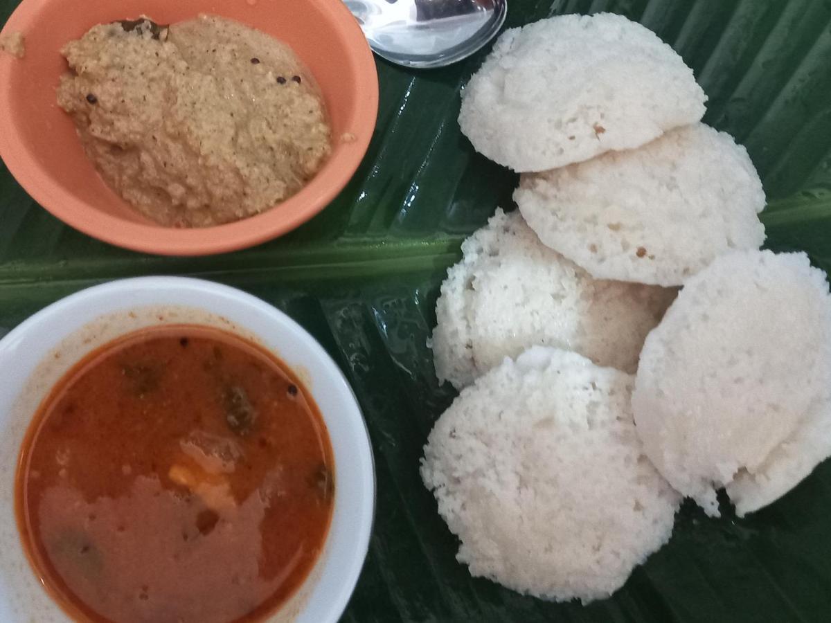 Saptami Hampi Homestay エクステリア 写真