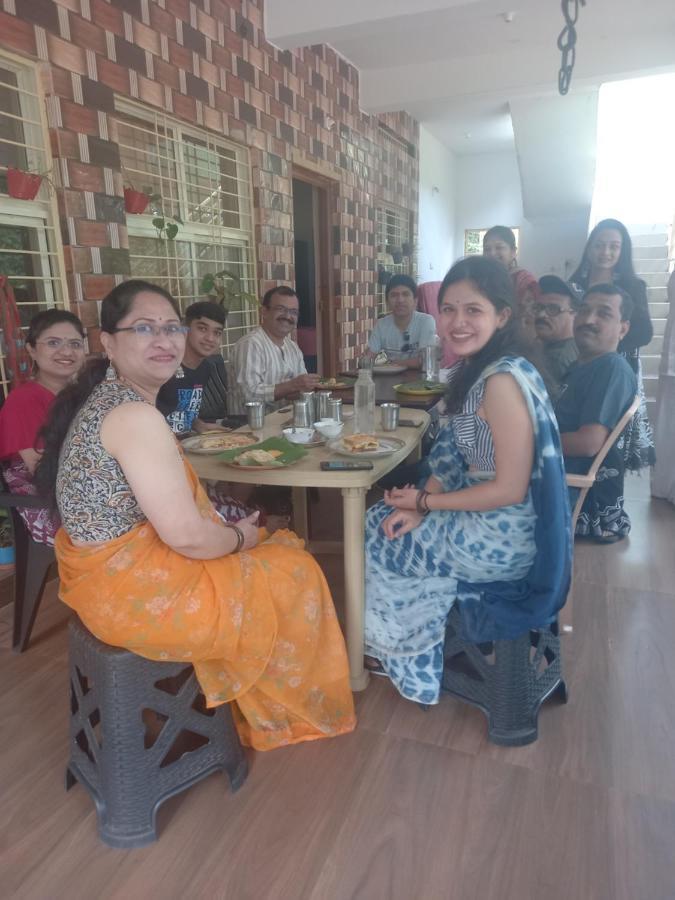 Saptami Hampi Homestay エクステリア 写真